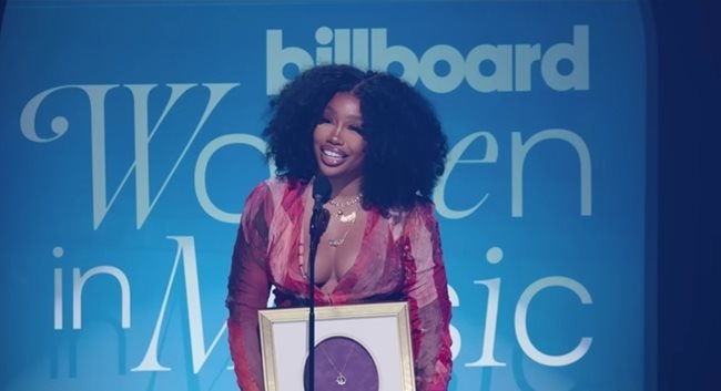 Певицата Сиза беше обявена за Жена на годината на сп. "Билборд"
Кадър: Youtube/ Billboard