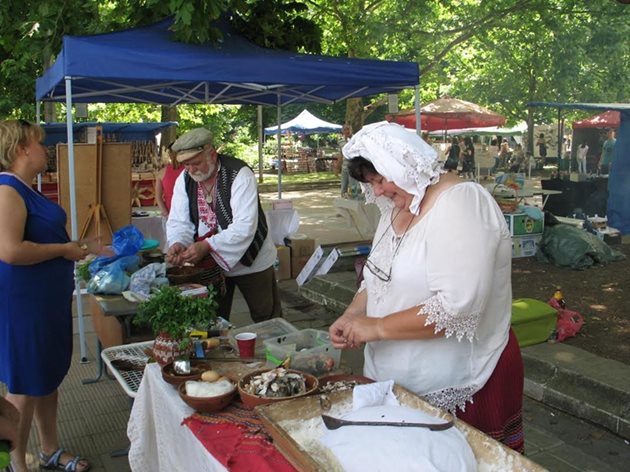 Фестивал на народната кухня и занаятите "Бабина душица"- Монтана