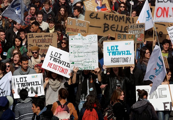 Неравенството се увеличава, което води и до все повече протести на млади хора в Европа.
