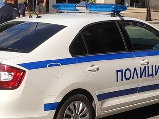 Откриха издирвано 16-годишно момиче в дома на мъж в Стара Загора, държано в плен