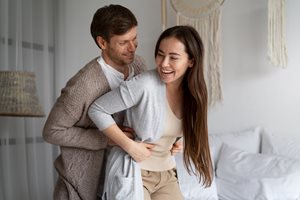 Гъделичкането помага при секс - всеки четвърти стига до оргазъм от него