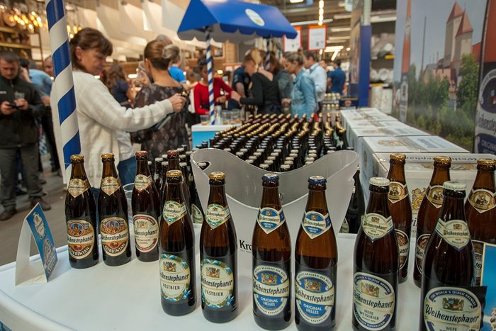 Част от бирата, която ще опитат клиентите на "Метро", е произведена в Мюнхен.