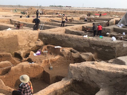 Китайски археолози откриха лопата от слонова кост на 99 000 години