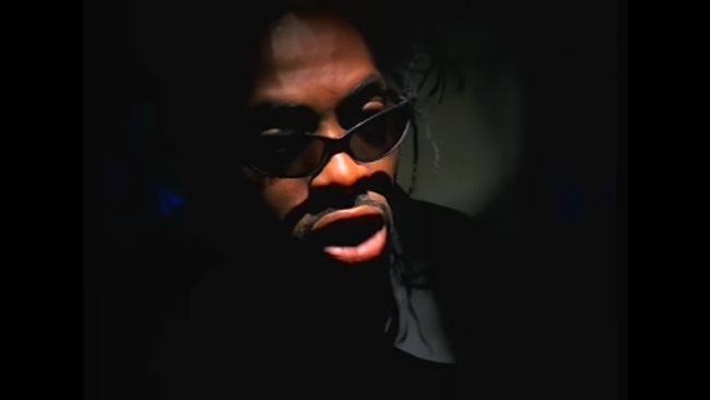 Кулио, рапърът, който бе сред най-известните имена в хип-хопа през 90-те години на миналия век 
Кадър:  Youtube/Gangsta's Paradise