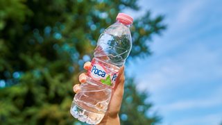 Хитринки за пиене на повече вода в горещите дни