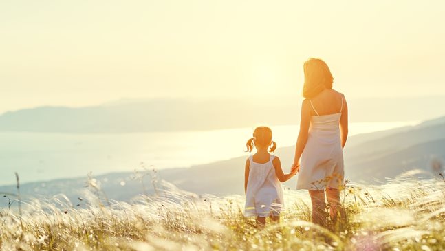 10 причини защо самотната майка е най-силната жена, която познавате