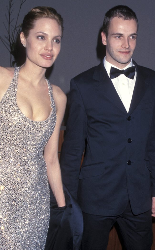 Джоли с първия си съпруг Джони Лий Милър