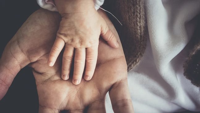 Все повече бащи страдат от следродилна депресия