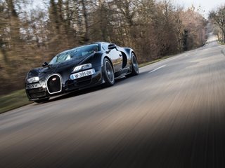 Супер скъпата кола Bugatti Veyron стана на 20 години, кой притежава единствената у нас