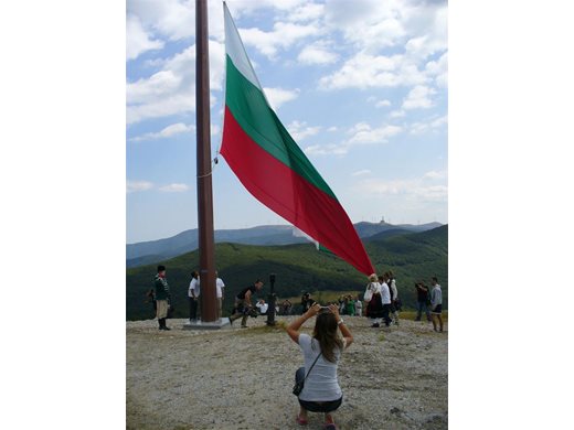 Националното знаме ще бъде в логото на комуникационната компания за приемане на еврото