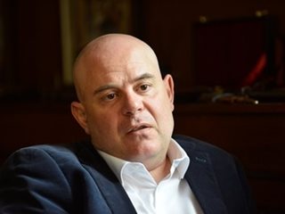 ВСС разглежда исканията за освобождаване на главния прокурор Иван Гешев (На живо)