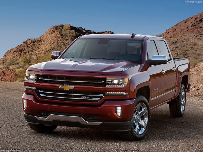 101-годишен тексасец все още упраавялва подобен пикап Chevrolet Silverado. Снимка: Chevrolet