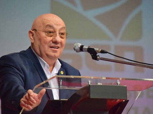 Със 79% Георги Гергов взе цялата власт в панаира в Пловдив (Обзор)