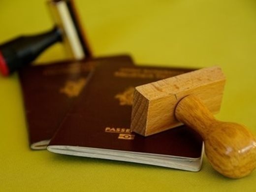 Руснаци и араби са основните купувачи на "златните" ни паспорти