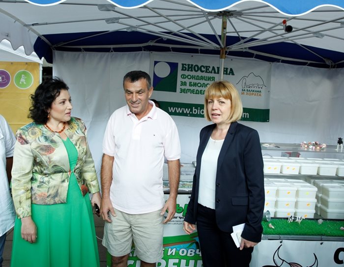 Кметът на София Йорданка Фандъкова, министърът на земеделието и храните Десислава Танева СНИМКИ: Йордан Симеонов
