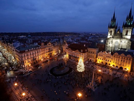 Отварят магазини и ресторанти от 3 декември в Чехия