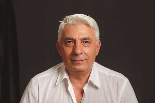 Александър Костов – мениджър ключови клиенти в Косад Семанс България.
